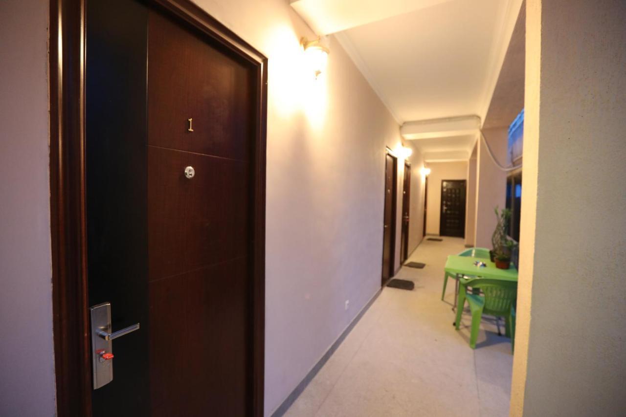 Hotel Caucase Tbilisi Exterior foto